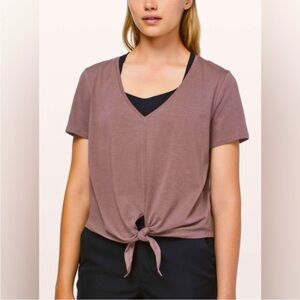 🍋  Lululemon Knot Gonna Fly Tee Antique Bark.   Like New Condition.